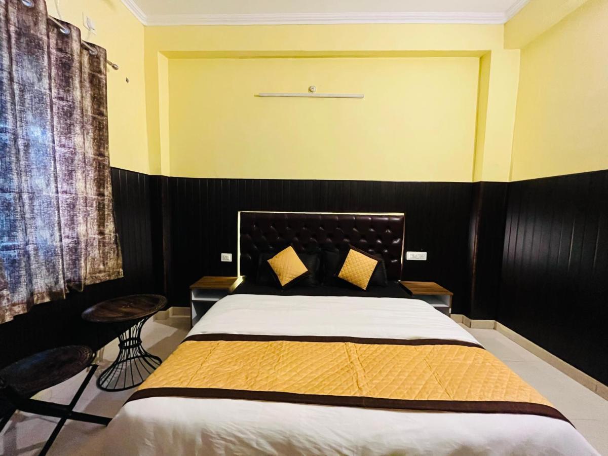 Hotel Manohar Ришикеш Экстерьер фото